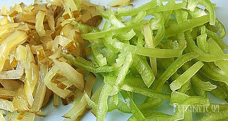Салат з пекінської капусти.