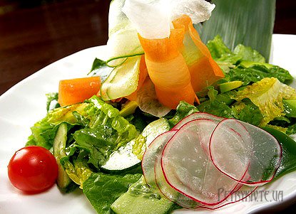 Рецепти салатів на Новий 2013 рік.